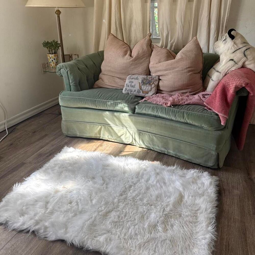 rectangle white faux fur rug - 4x3 approximately